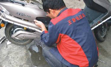 电动车充电器固障的经典维修方法