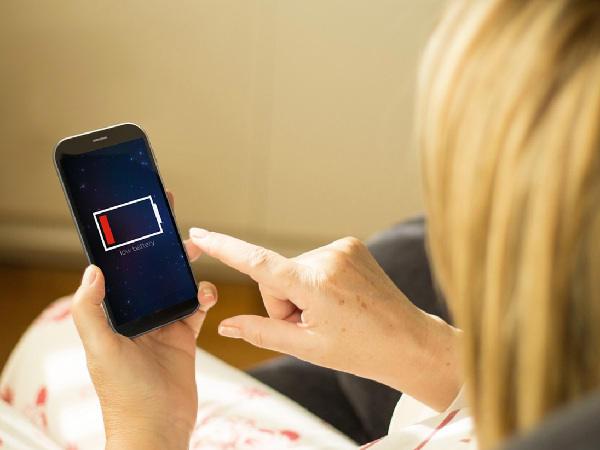 The low electric power anxiety of the mobile phone party :Low Battery Anxiety