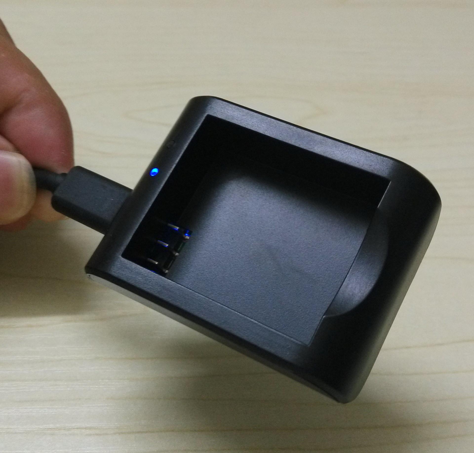 摄像机电池的升级换代和旧充电器改造